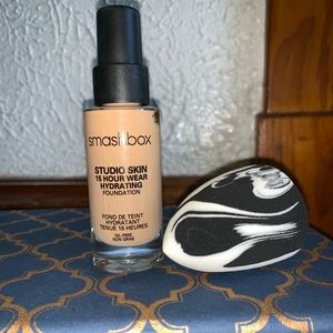 Smashbox Studio Skin Foundation